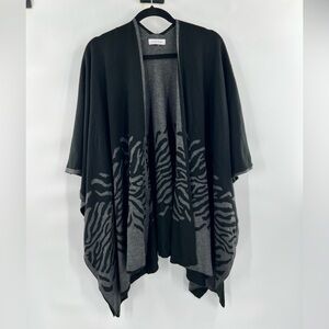 Calvin Klein grey black poncho size L shrug